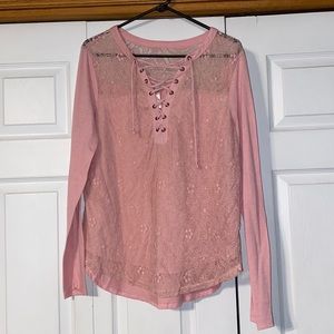 No boundaries pink woman’s shirt XL